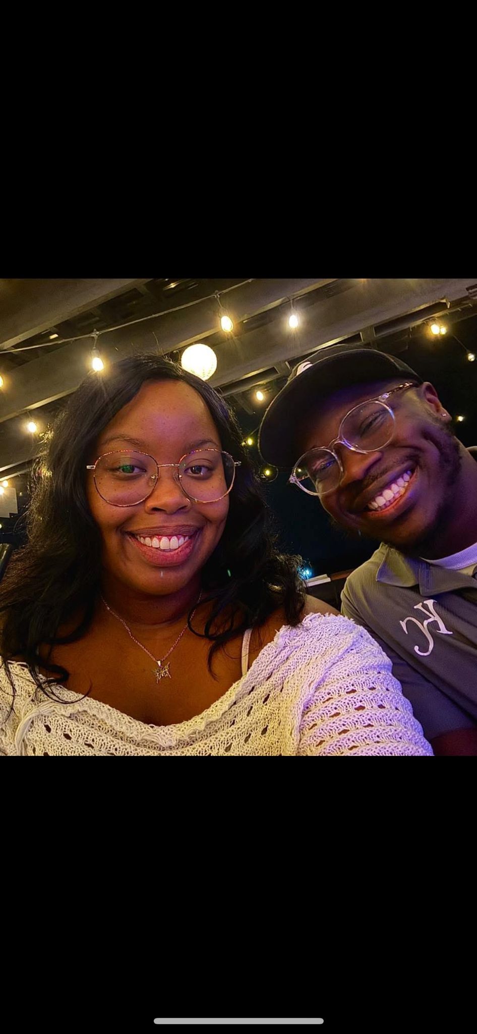 Charlotte and Dami selfie